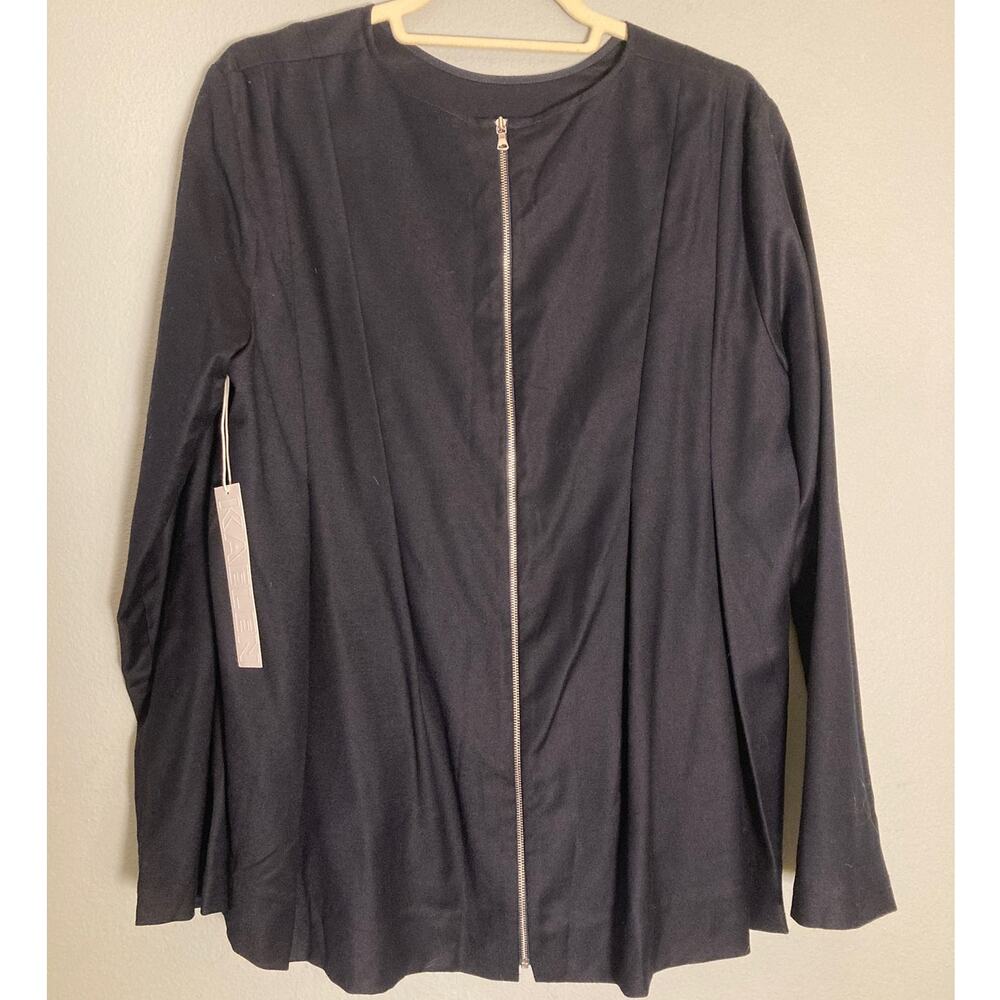 KAELEN Navy Blouse Pleated Perfection Wool Tucked Top Maternity ~ Sz M ~ NWT - Picture 4 of 9